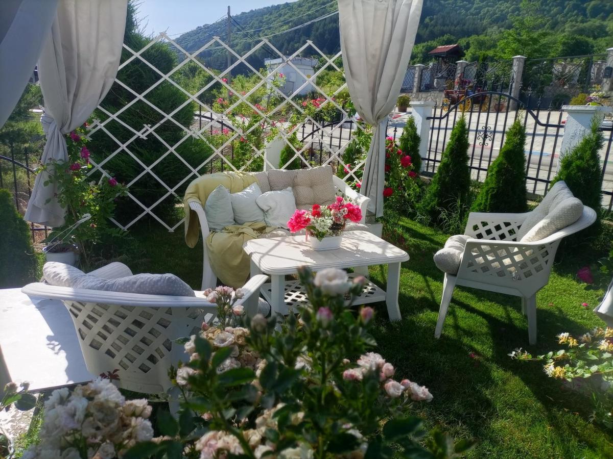 Белият Кът Apartment Sapareva Bania Exterior foto