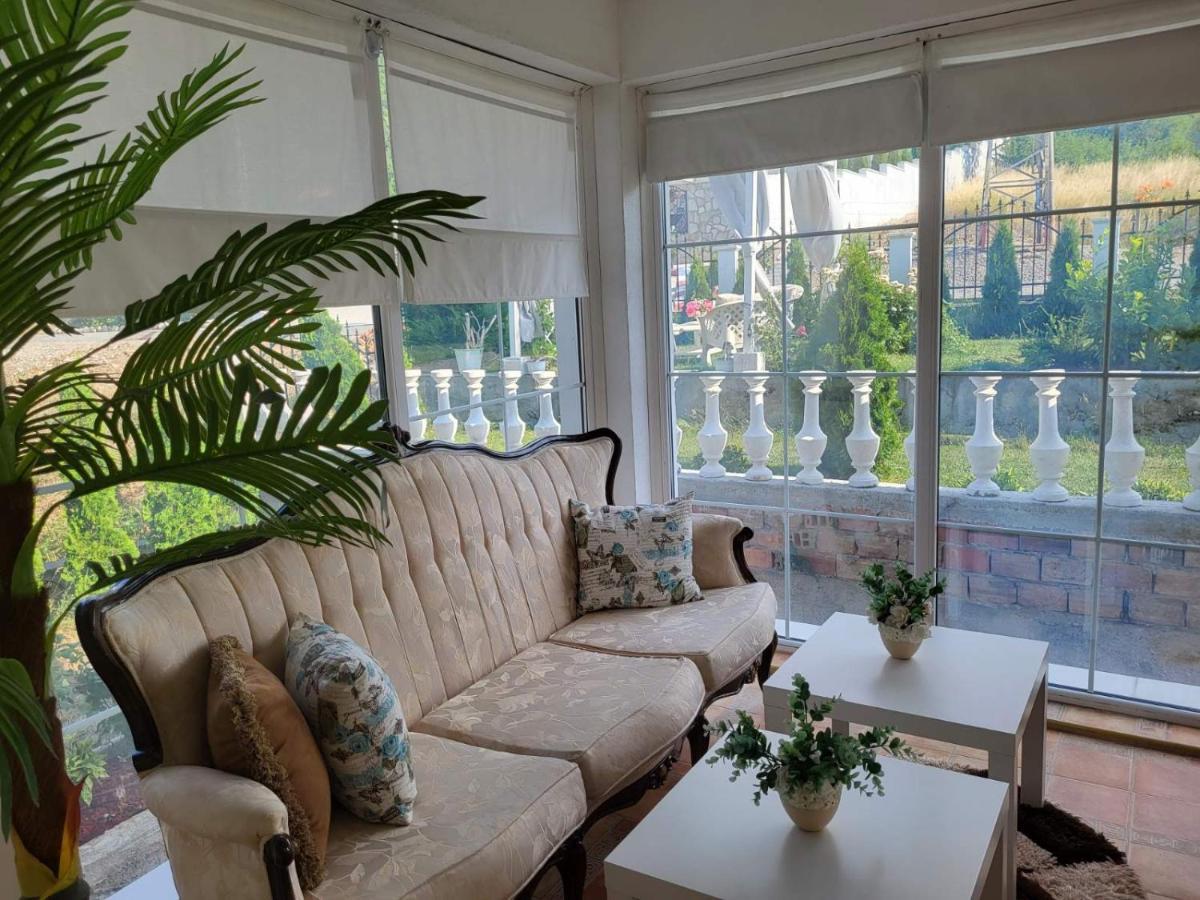 Белият Кът Apartment Sapareva Bania Exterior foto